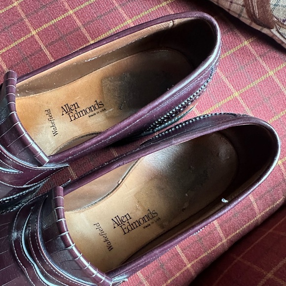 ALLEN EDMONDS ? Men’s Burgundy All Leather ‘Wakefield’ Kiltie Loafer - 10.5 D main image 12